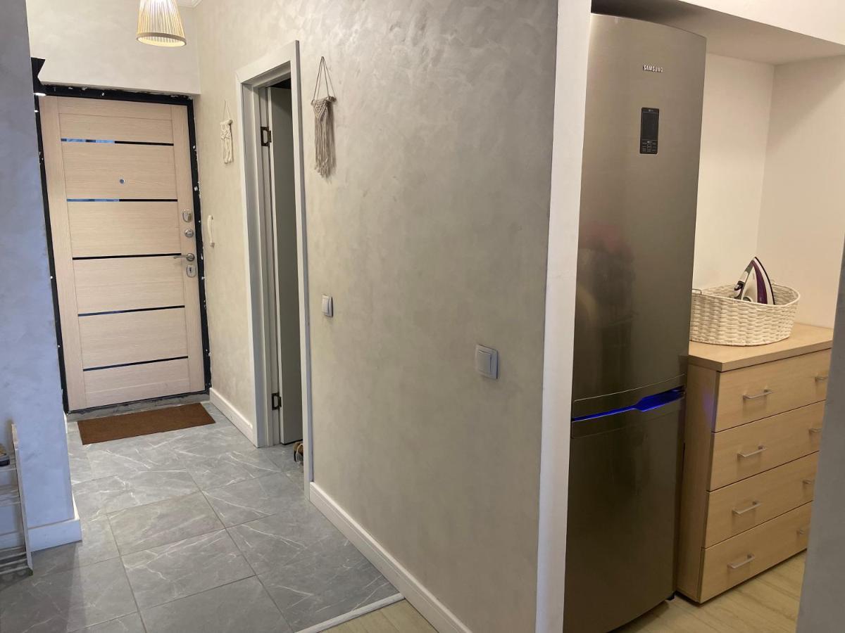 Арбат Apartment Alma-Ata Exteriör bild